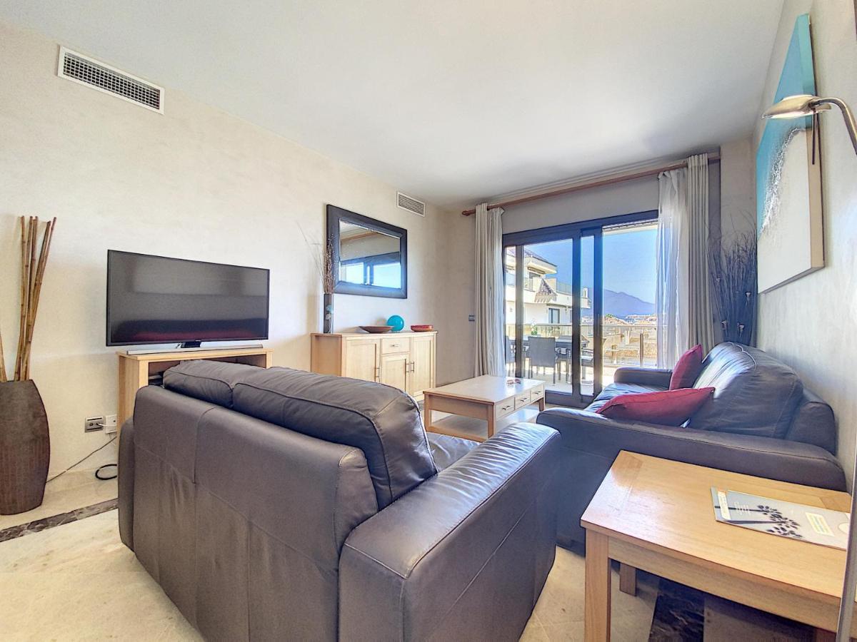 Lovely Apartment With Pool & Sea Views - Marina Del Castillo 2129 马尼尔瓦 外观 照片