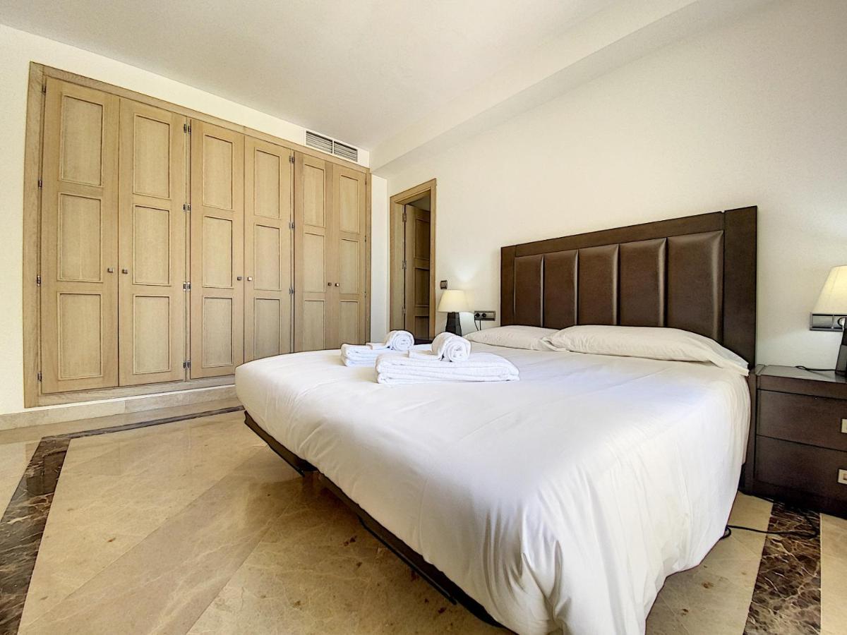 Lovely Apartment With Pool & Sea Views - Marina Del Castillo 2129 马尼尔瓦 外观 照片