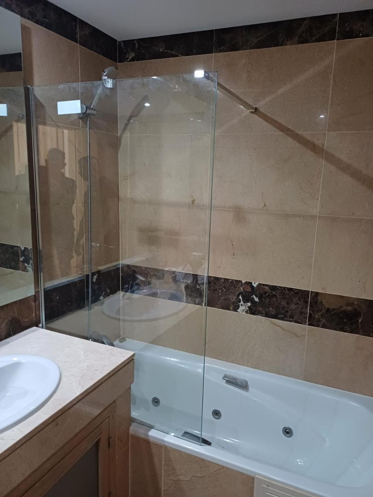 Lovely Apartment With Pool & Sea Views - Marina Del Castillo 2129 马尼尔瓦 外观 照片