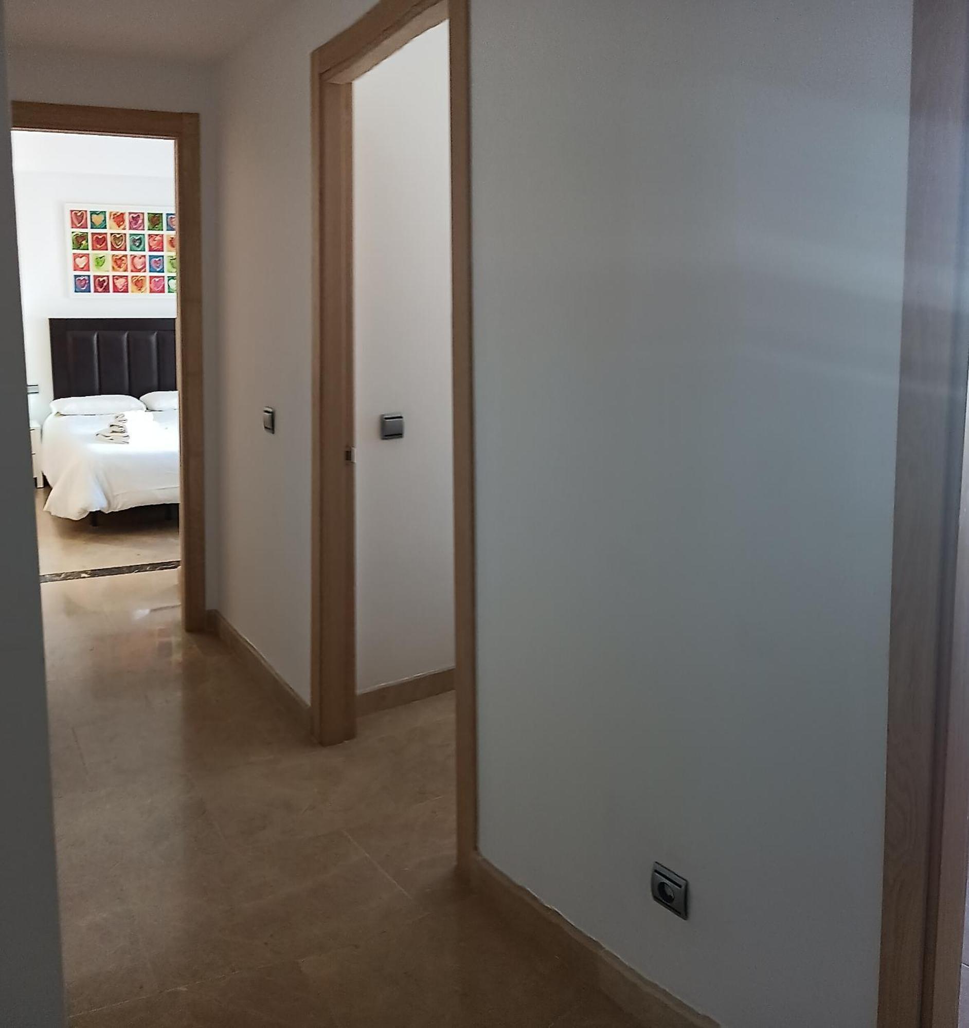 Lovely Apartment With Pool & Sea Views - Marina Del Castillo 2129 马尼尔瓦 外观 照片